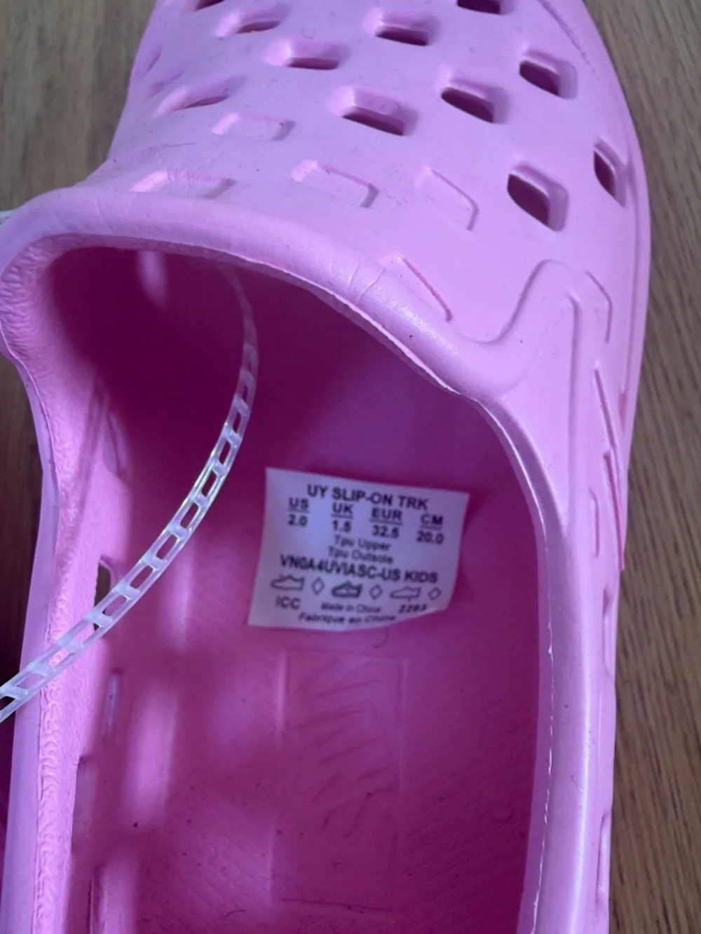 Vans Pink watershoes